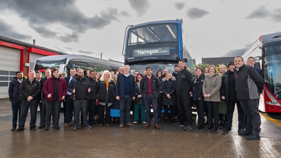 transdev-Pic 1 PM Sunak With Harrogate Bus Co Team