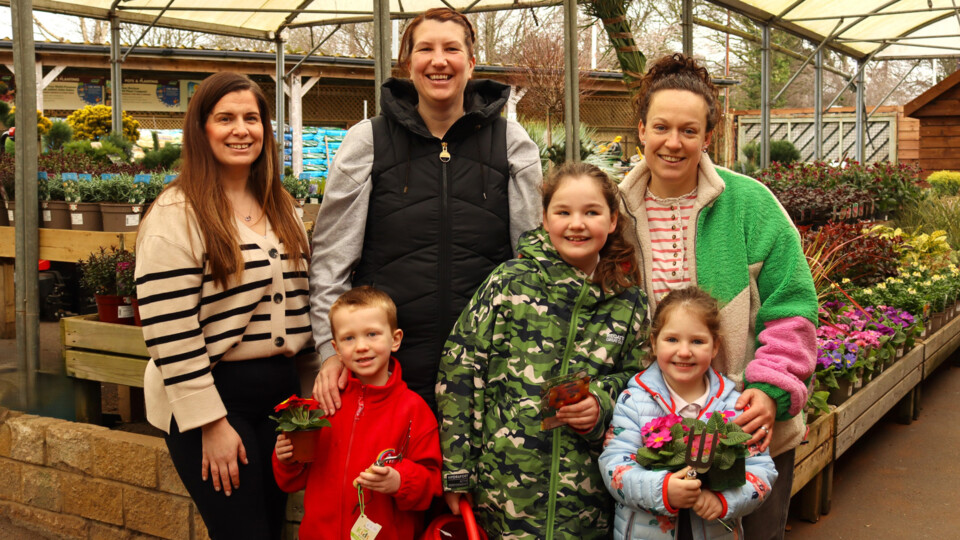 270225 Steph Harrison from Yorkshire Garden Centres with pupils and parents from Highburton CE First Academy