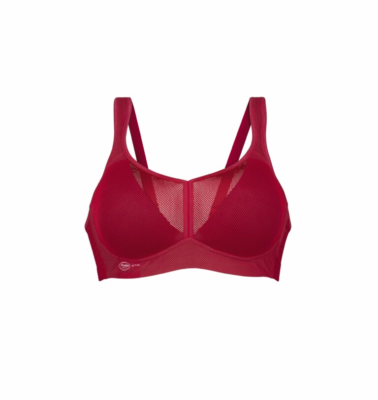 Anita active and Bradford Bulls champion breast support in sport ...