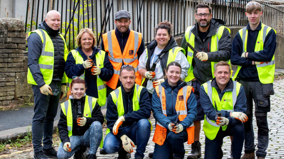 Volunteers from Airedale Group with the Aire Rivers Trust