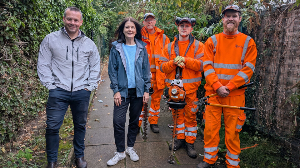 Neighbourhood Caretakers with Cllr Kent