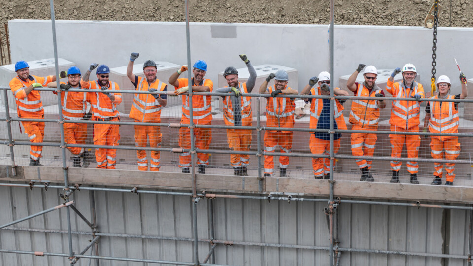 A62 30DBKD 09-06 PERS-009_cropped