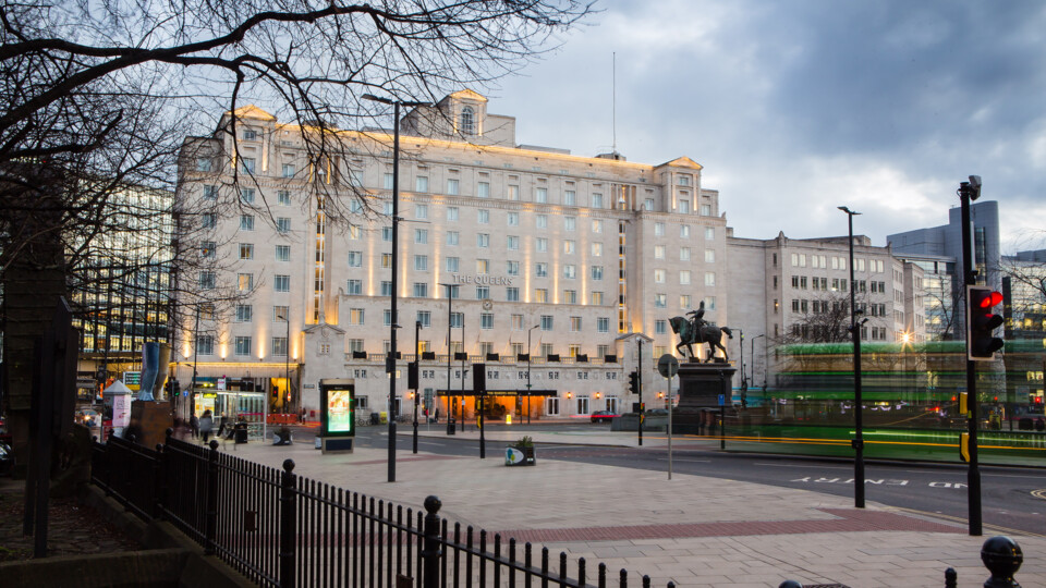 The-Queens-Hotel-Leeds-exterior-day-01