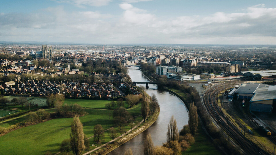 luke-porter-IL8ZRsSo8OU-unsplash